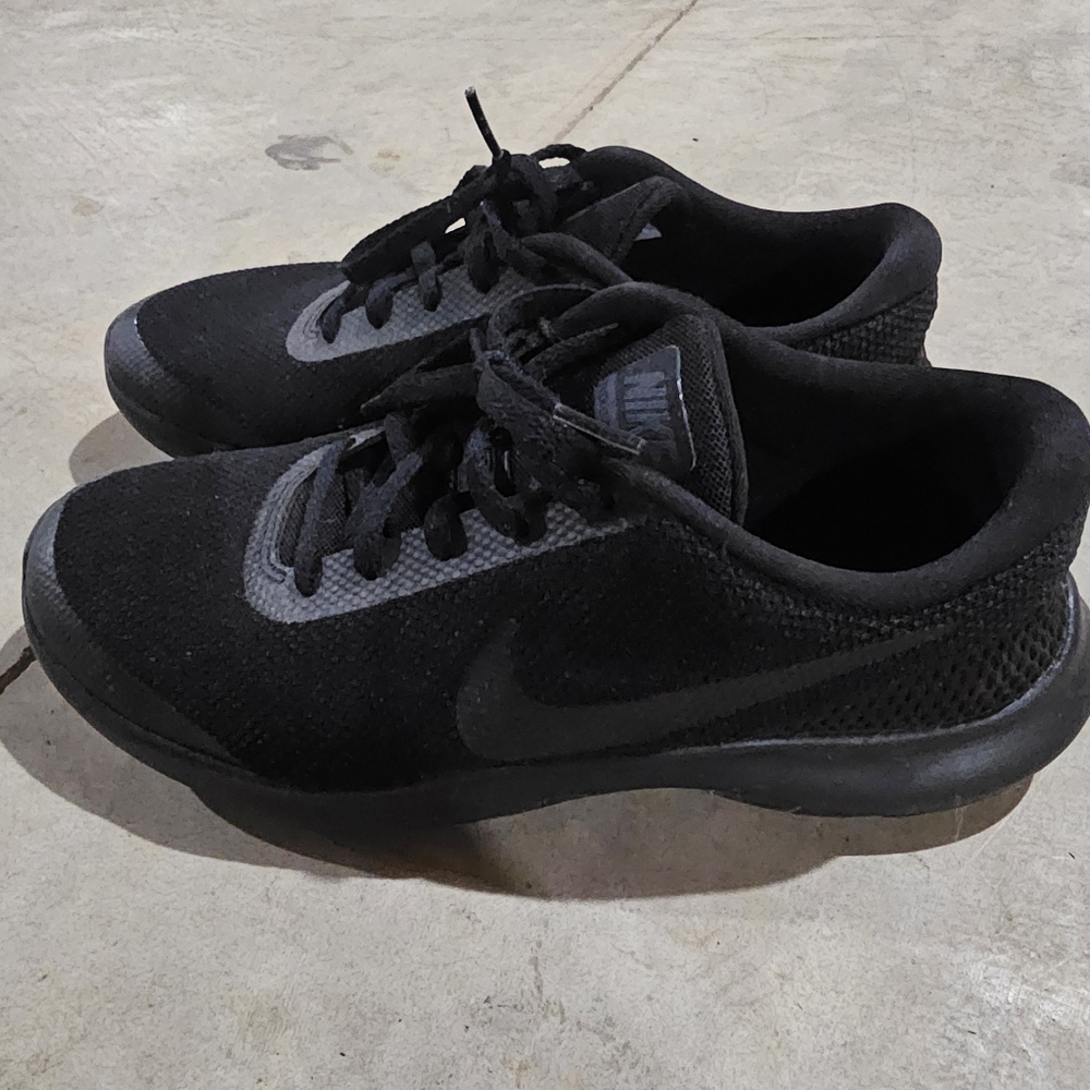 Nike Flex Experience RN 7